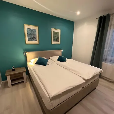Hotel Aquarius 3*